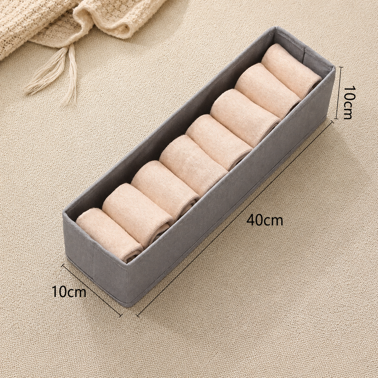 Optimisez facilement vos espaces de rangement avec nos boîtes de rangement pliables, spécialement conçues pour les camping-cars, vans aménagés, caravanes et mobil-homes. Grâce à leurs différents formats, elles permettent d'organiser efficacement vos vêtements