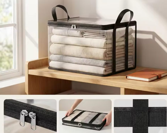 Sac de rangement transparent avec fermeture éclaire et pliable pour un gain de place et un rangement optimal.